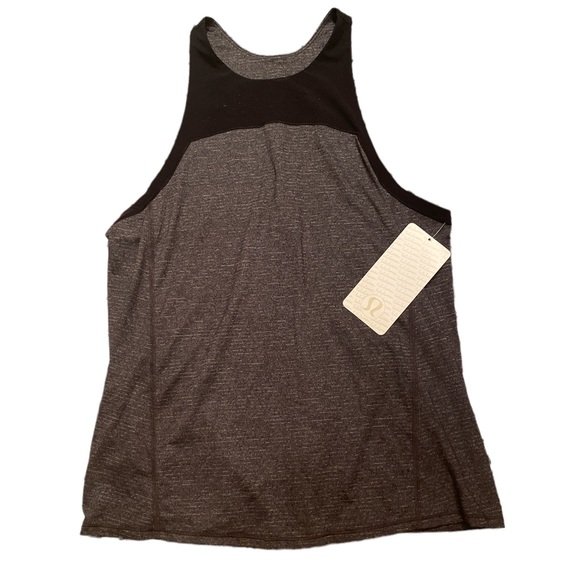 🆕🍋Lululemon Clip-In open back tank, heather gray striped/black - Picture 4 of 9